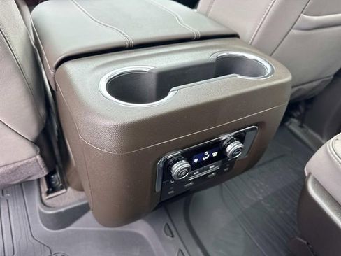 New 2026 GMC Yukon Elevation w/ Elevation Premium Package image 20