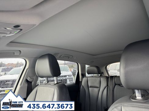 Used 2022 Audi Q7 3.0T Premium image 12