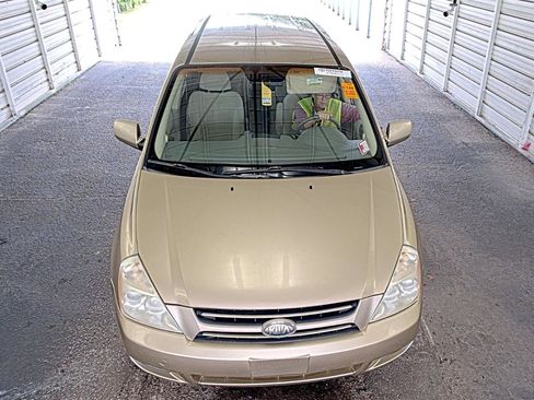 Used 2006 Kia Sedona EX FWD image 2