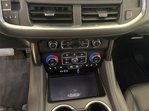 Used 2023 Chevrolet Tahoe High Country image 21