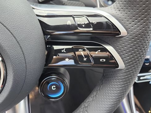 New 2026 Mercedes-Benz C 43 AMG 4MATIC Sedan image 18