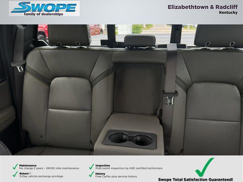 Used 2025 Chevrolet Colorado ZR2 w/ Technology Package AWD/4WD image 16