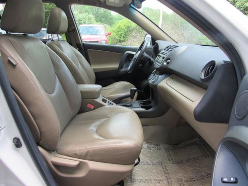 Used 2012 Toyota RAV4 Limited w/ Premium Plus Value Pkg AWD/4WD image 6