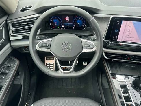 New 2026 Volkswagen Atlas Peak Edition AWD/4WD image 14