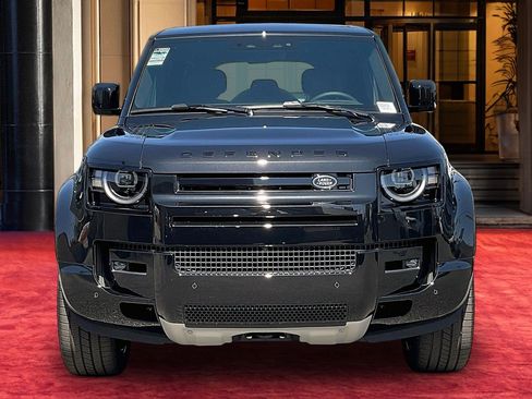 New 2026 Land Rover Defender 110 X AWD/4WD image 3