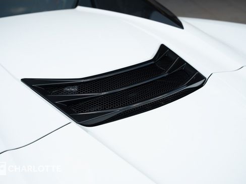 Used 2026 Chevrolet Corvette Stingray Preferred Conv w/ Z51 Performance Package RWD image 17