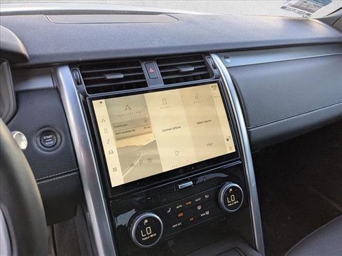 Used 2023 Land Rover Discovery S R-Dynamic image 11