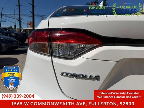 Used 2023 Toyota Corolla LE FWD image 16