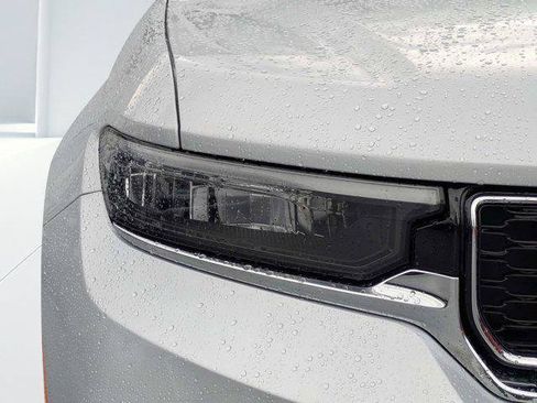 Certified 2025 Jeep Grand Cherokee Limited RWD image 9
