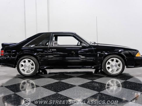 Used 1993 Ford Mustang Cobra RWD image 13