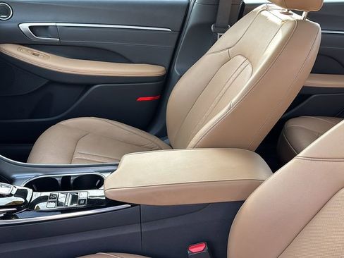 Used 2021 Hyundai Sonata Limited image 24