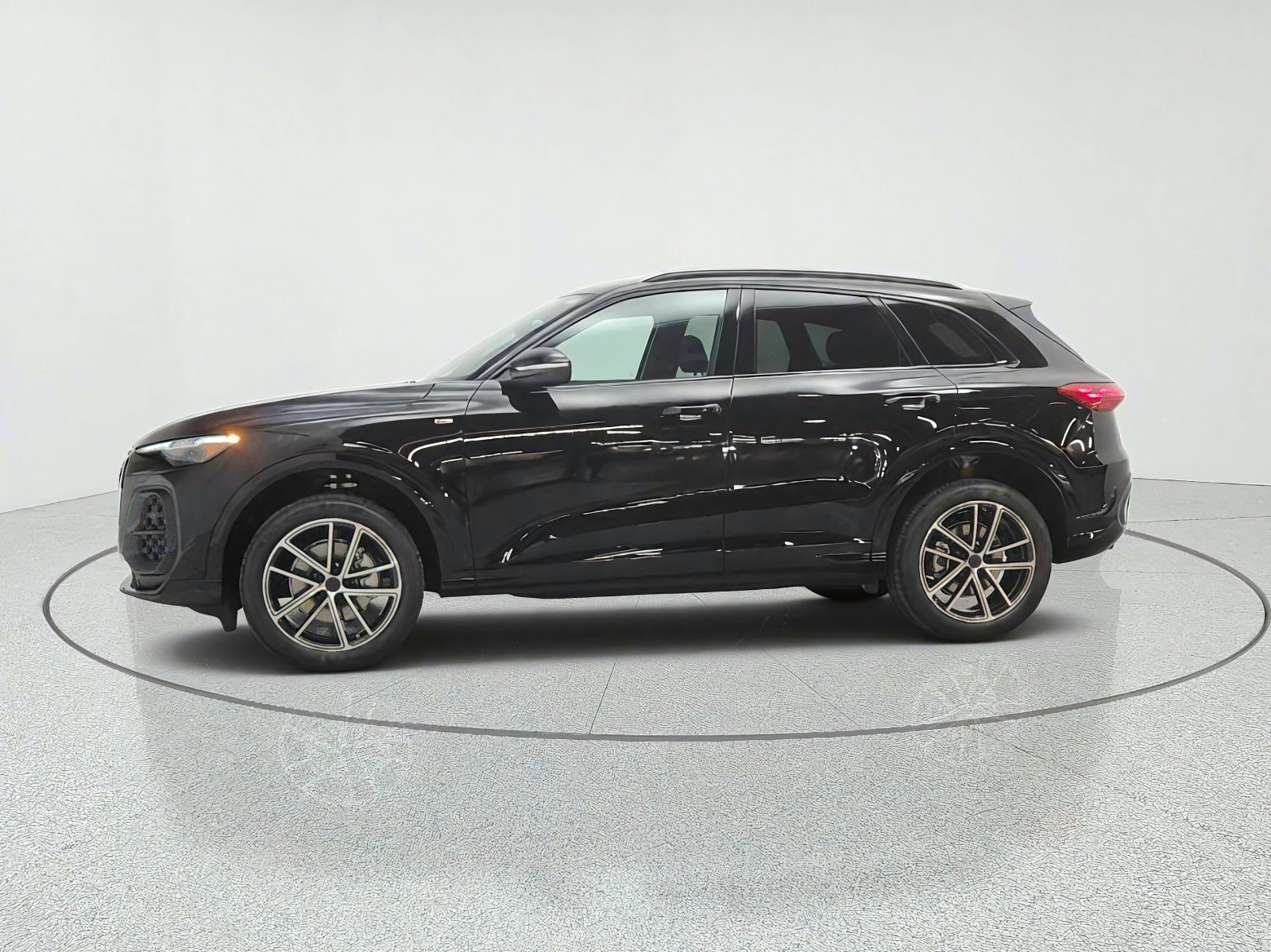 New 2026 Audi Q5 Premium Plus AWD/4WD image 8