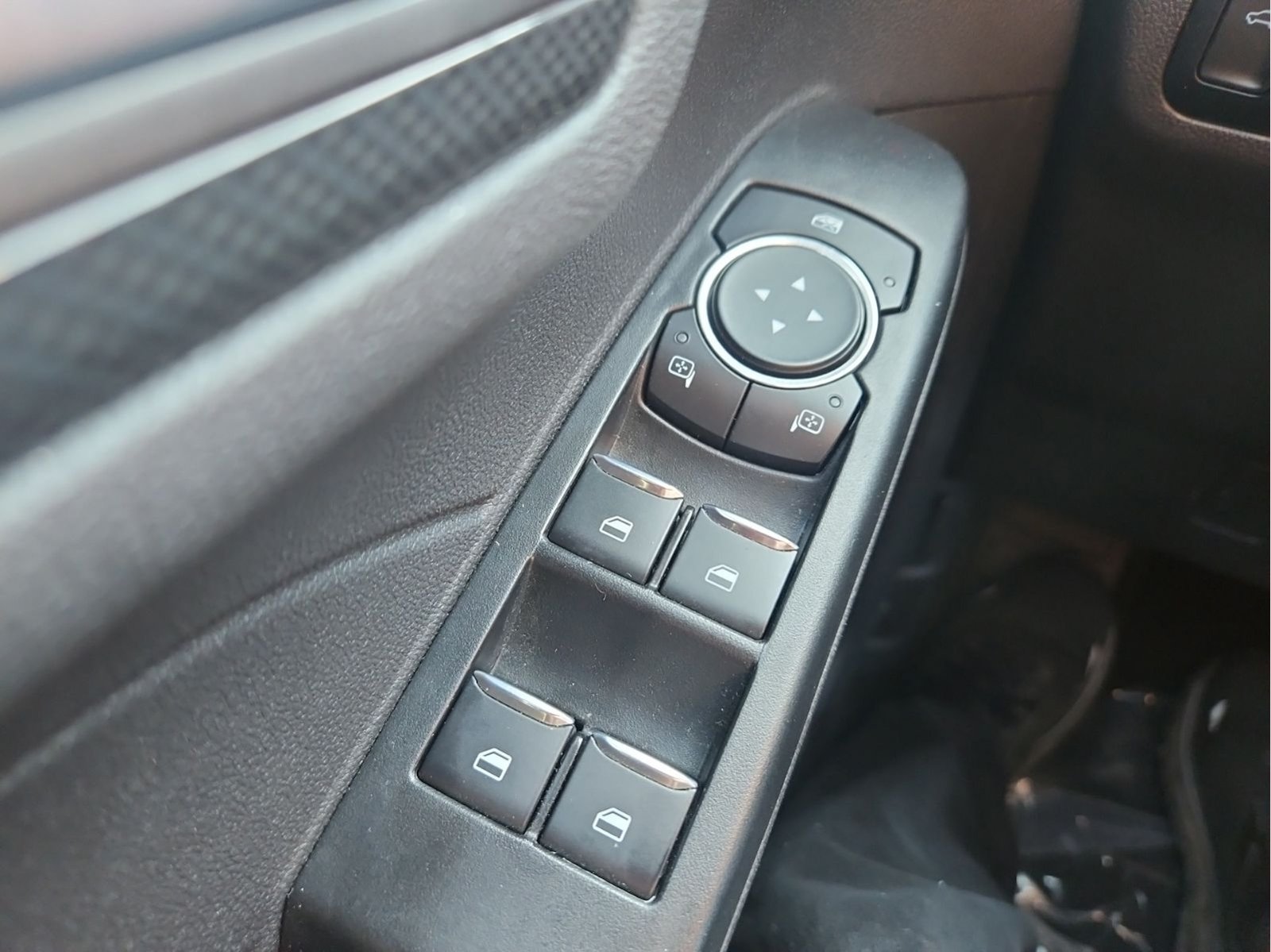 Certified 2024 Ford Escape ST-Line Elite w/ Premium Technology Package AWD/4WD image 22