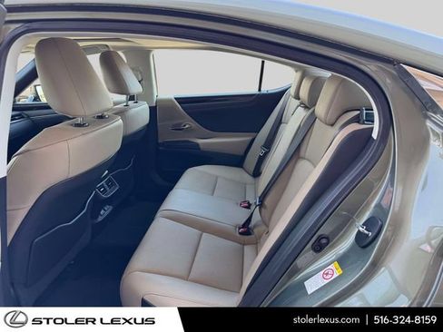 Used 2019 Lexus ES 350 w/ Premium Package FWD image 16