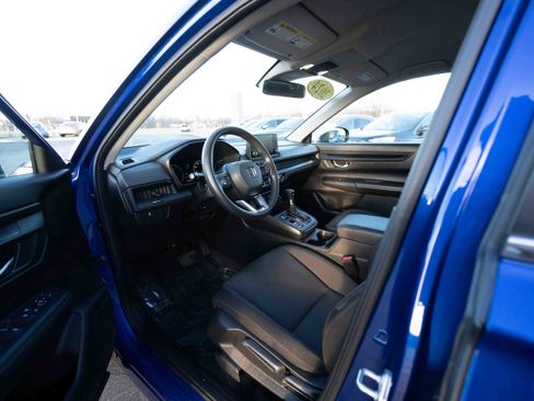 Used 2024 Honda CR-V LX image 8