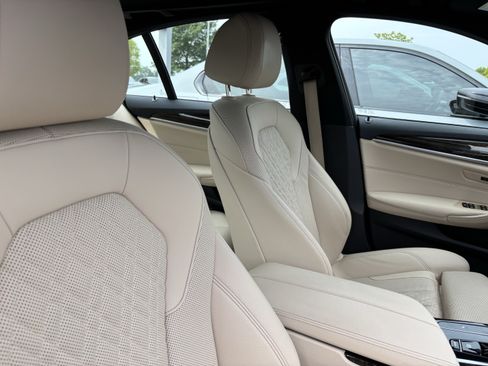 Used 2021 BMW 540i xDrive w/ M Sport Package AWD/4WD image 33
