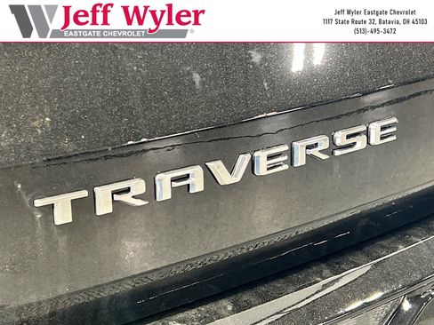 New 2026 Chevrolet Traverse High Country w/ LPO, Floor Liner Package FWD image 36