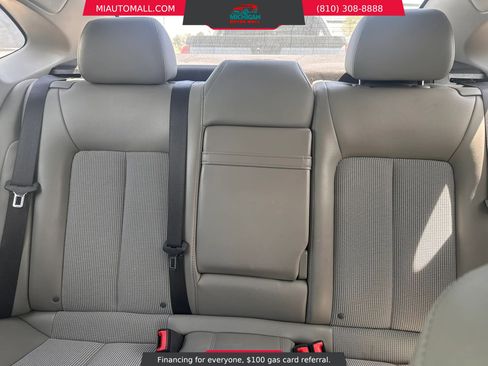 Used 2015 Buick Verano w/ Comfort Package FWD image 19