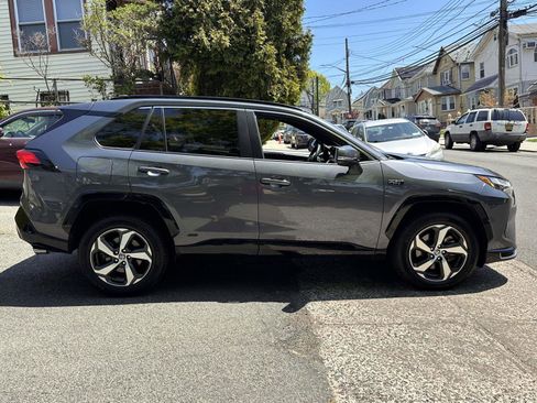 Used 2024 Toyota RAV4 SE w/ Weather & Moonroof Package AWD/4WD image 6