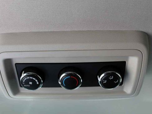 Used 2019 Dodge Journey GT image 31