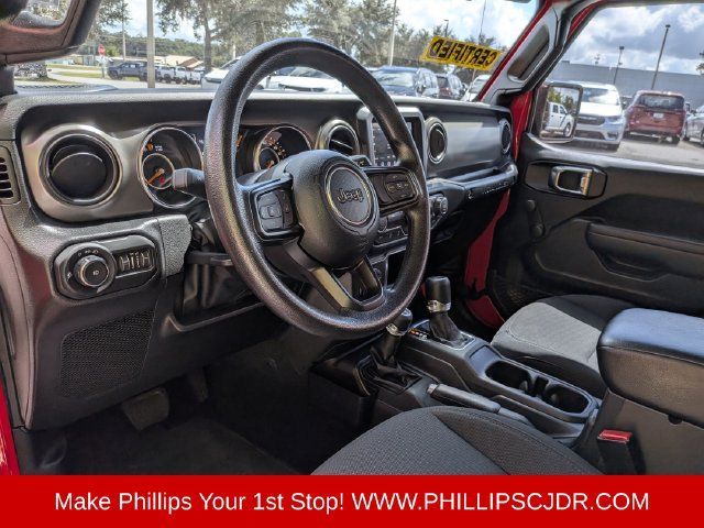 Certified 2022 Jeep Wrangler Sport AWD/4WD image 14