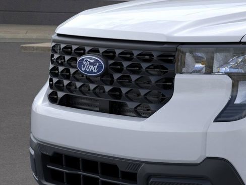 New 2026 Ford Maverick XL image 18