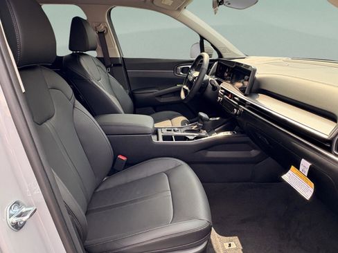 New 2026 Kia Sorento EX FWD image 19