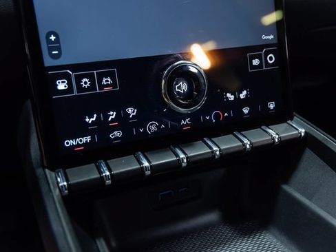 Used 2025 GMC Terrain Elevation FWD image 17