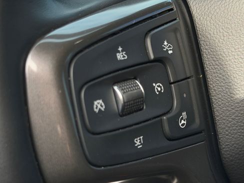 Used 2024 Chevrolet Suburban RST w/ Luxury Package image 20