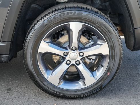 New 2026 Jeep Grand Cherokee Limited image 10