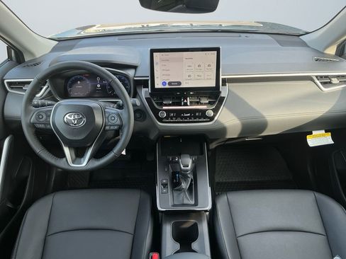 New 2026 Toyota Corolla Cross XLE image 11