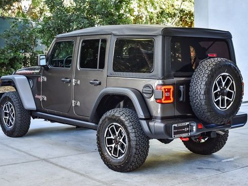 New 2026 Jeep Wrangler Unlimited Rubicon w/ Safety Group image 4