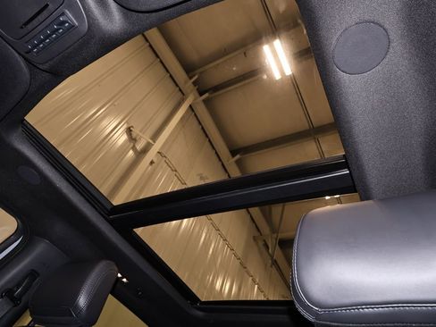 Certified 2026 Ford F250 Platinum AWD/4WD image 37