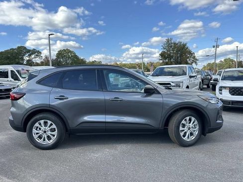 New 2026 Ford Escape Active image 5