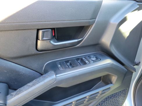 Certified 2025 Toyota Tacoma SR5 image 11