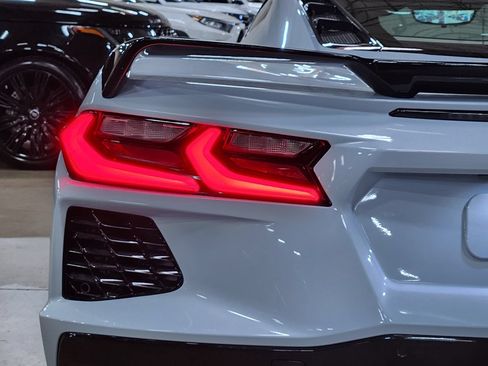 Used 2024 Chevrolet Corvette Stingray Preferred Cpe w/ Z51 Performance Package RWD image 20