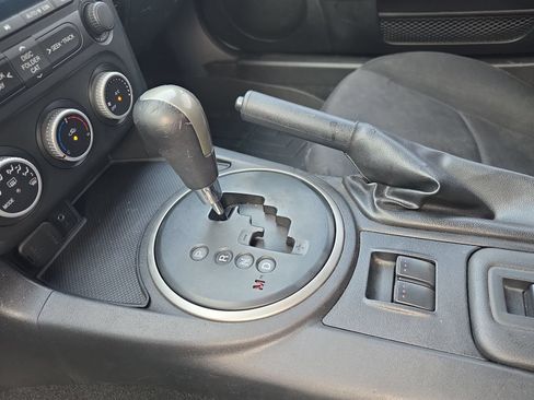 Used 2015 MAZDA MX-5 Miata Club RWD image 18