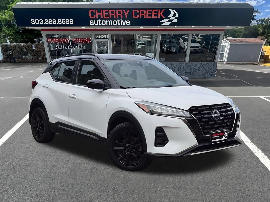Used 2023 Nissan Kicks SR FWD image 1