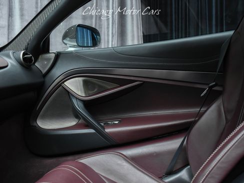Used 2018 McLaren 720S Luxury RWD image 21