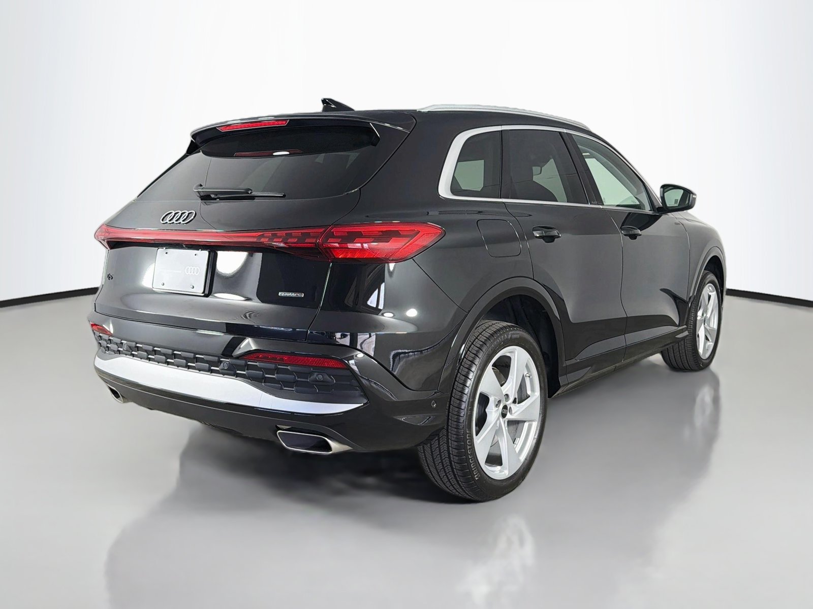 Certified 2025 Audi Q5 Premium Plus AWD/4WD image 7