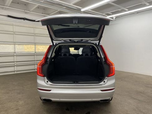 Used 2018 Volvo XC90 T6 Momentum w/ Convenience Package image 30