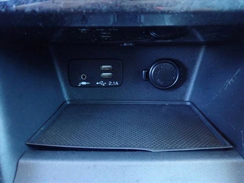 Certified 2022 Subaru Forester Premium AWD/4WD image 22