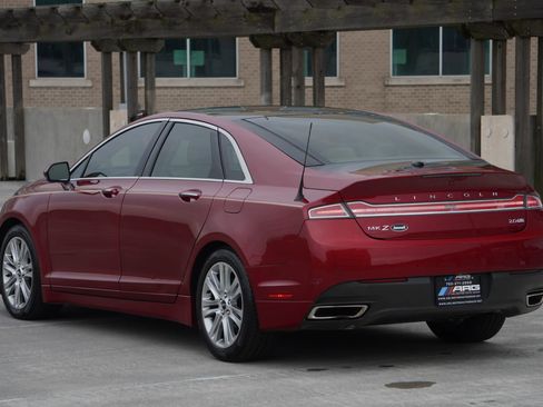 Used 2014 Lincoln MKZ AWD w/ Equipment Group 102A Reserve image 6