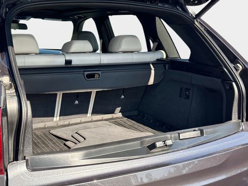 Used 2018 BMW X5 sDrive35i w/ M Sport Package image 11