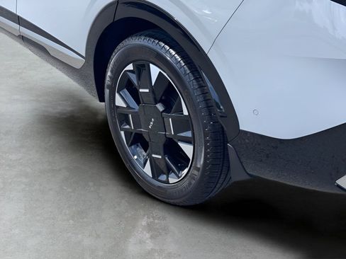 Used 2026 Kia Sportage SX FWD image 7