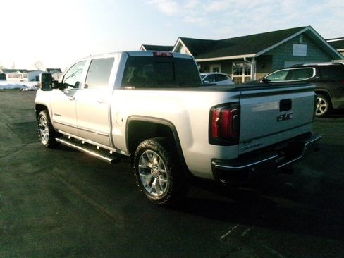 Used 2017 GMC Sierra 1500 SLT w/ SLT Premium Package image 4
