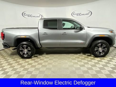 Certified 2024 GMC Canyon AT4 AWD/4WD image 9