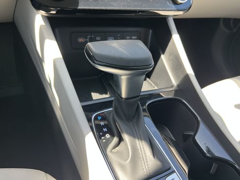 Used 2025 Hyundai Tucson SEL FWD image 31