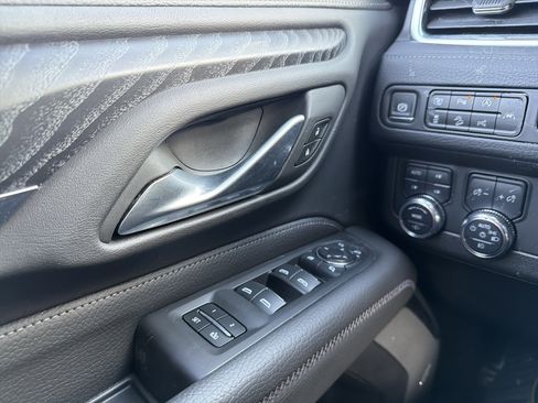 Certified 2024 GMC Yukon XL Denali w/ Denali Reserve Package image 27