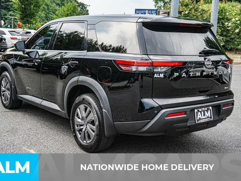 Used 2024 Nissan Pathfinder S AWD/4WD image 5